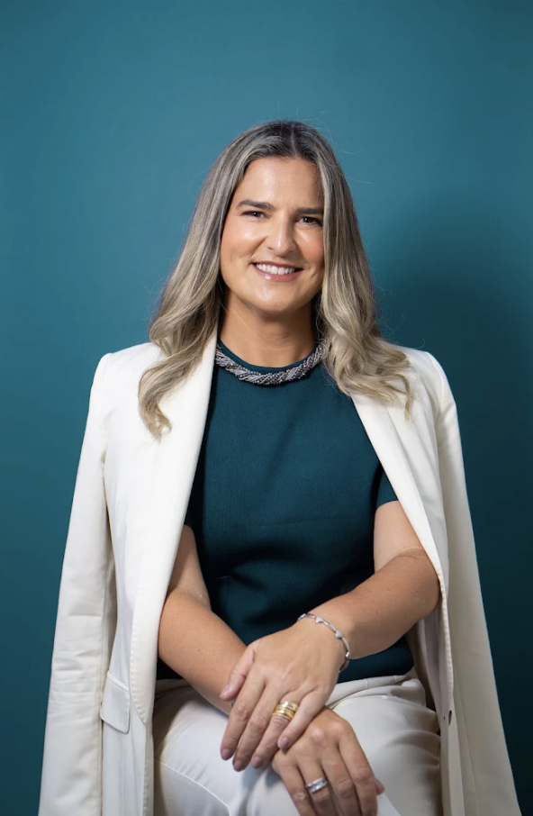 Dra. Karla — Endocrinologista